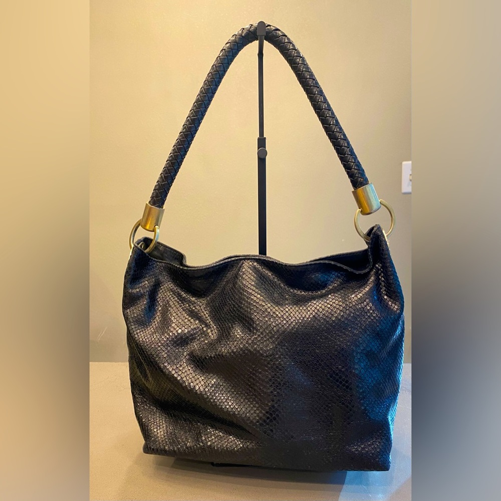 Adrienne Vitadini Leather Snakeskin Slouch Bag in Black